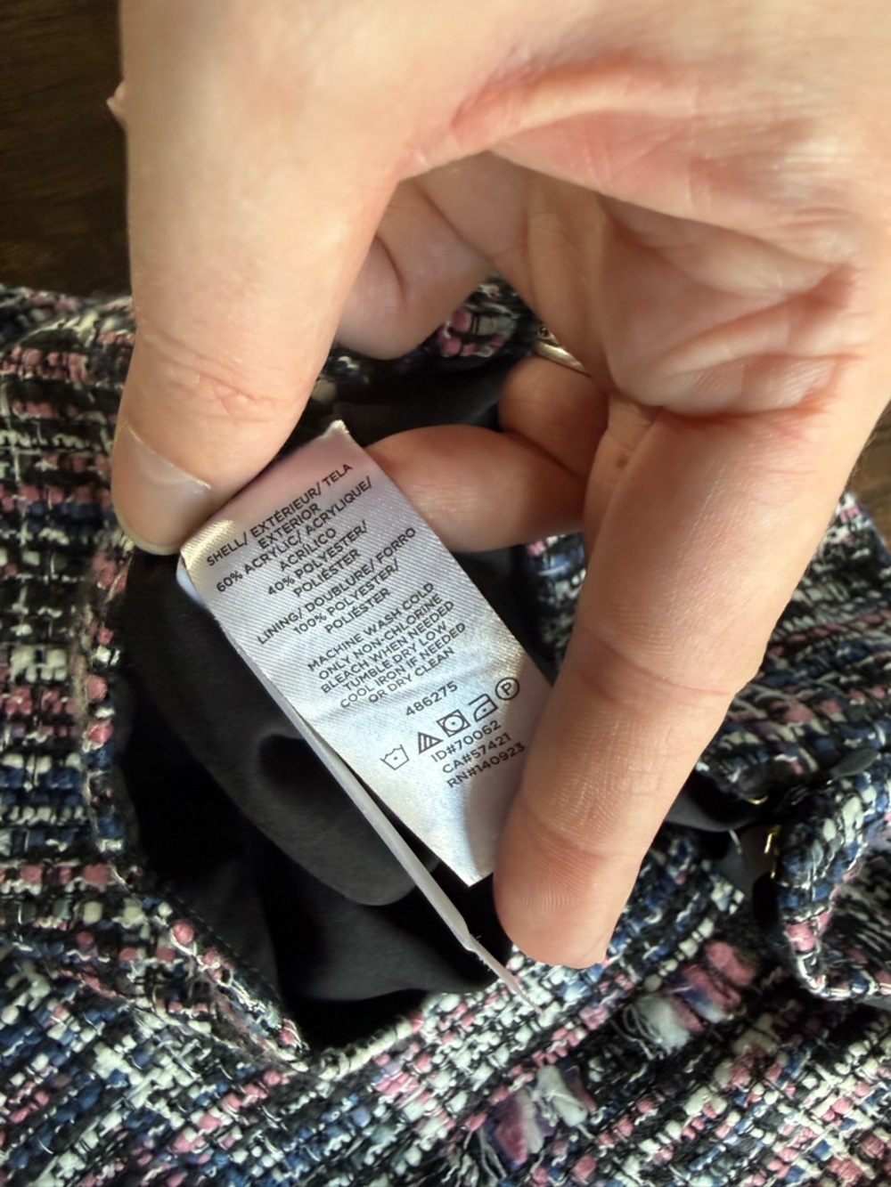 LOFT Black Tweed Mini Skirt with Pink & Navy Accents - Picture 8 of 10
